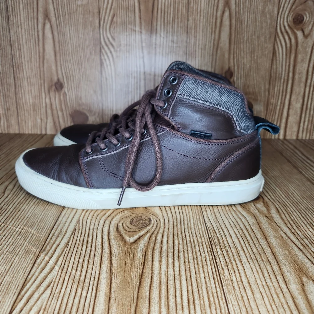 Vans Ultra Cush‎ Leather High Top Sneakers Size 8.5